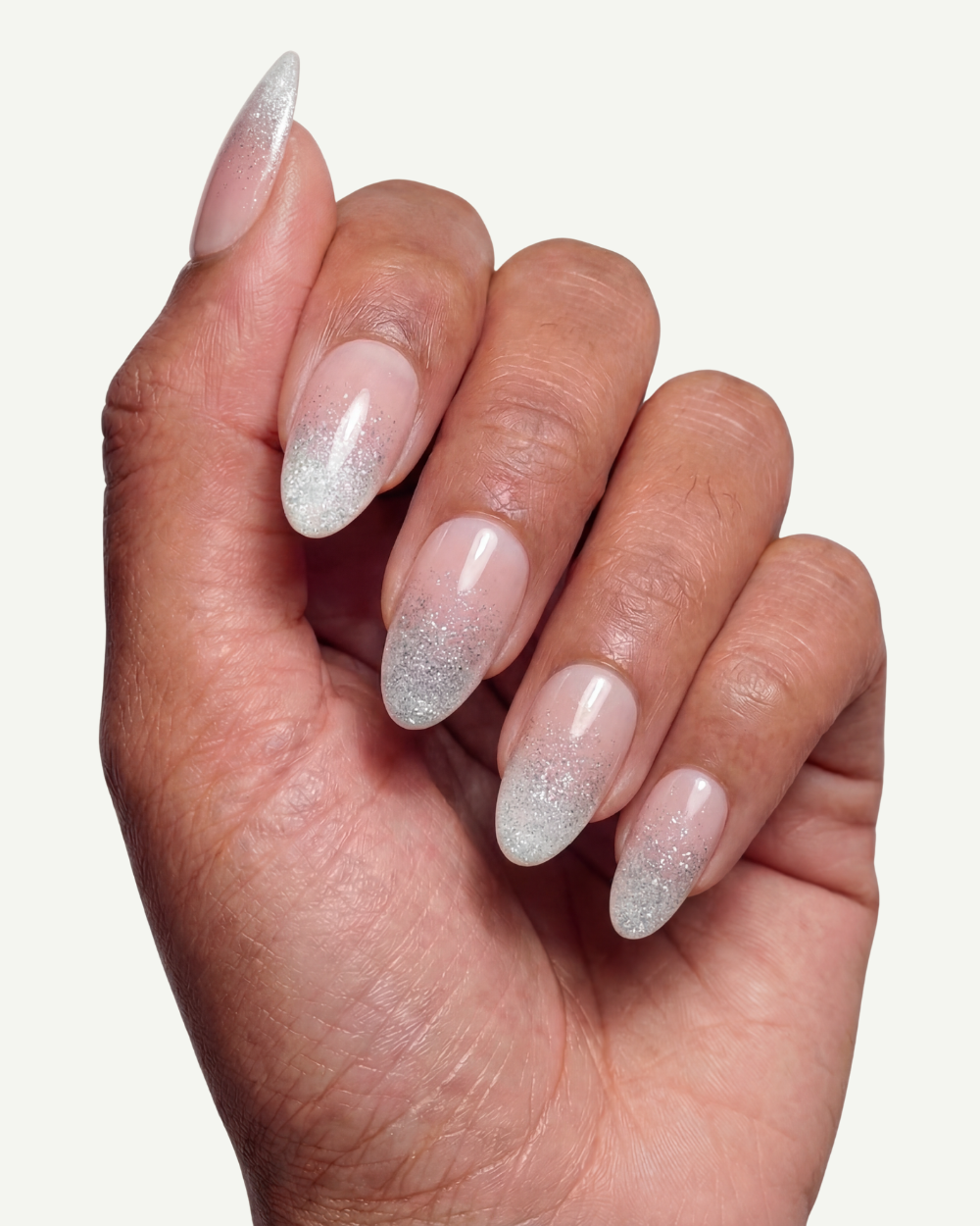 The Plata Fade Almond Press-Ons